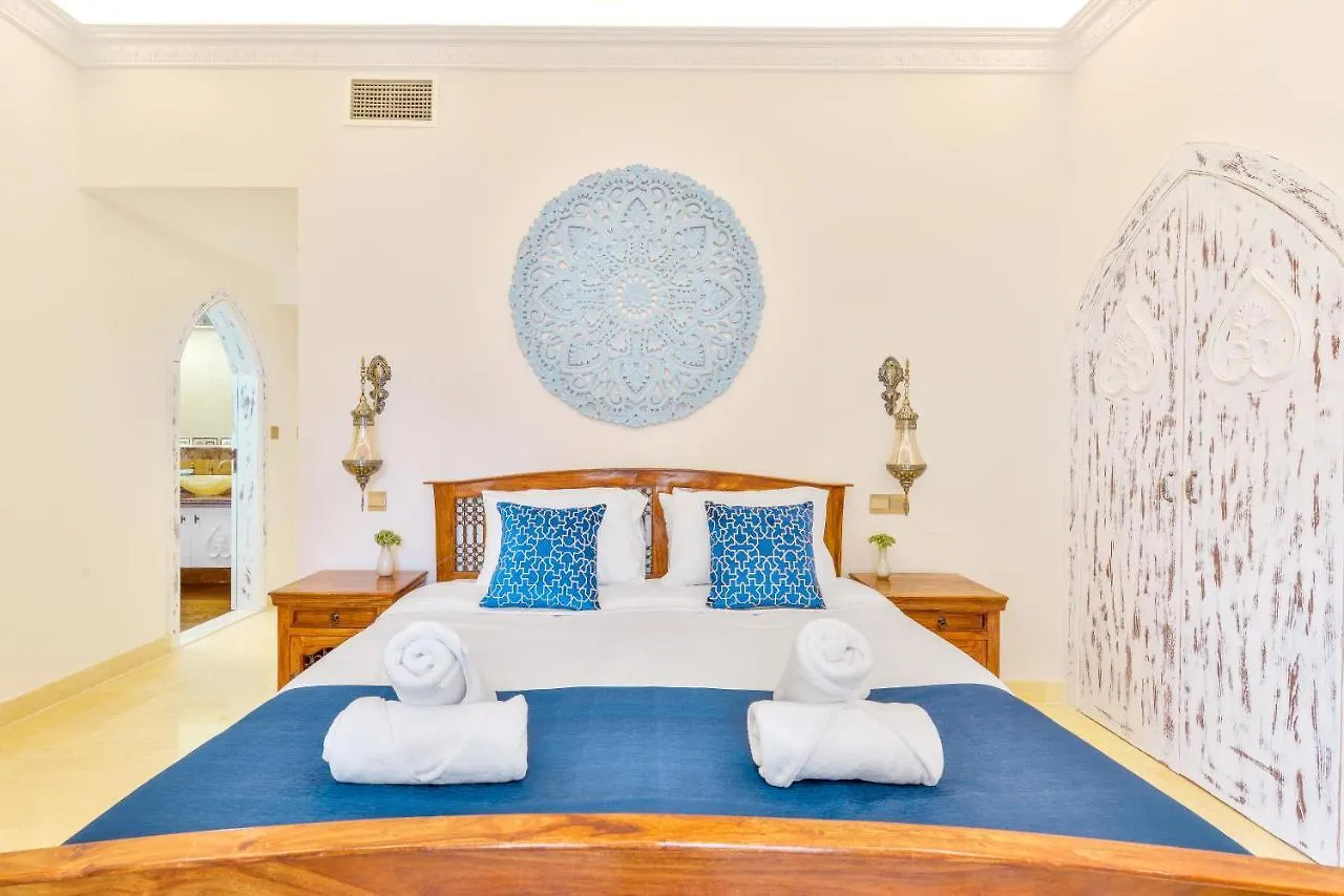 Luxury Jbr Palace! - Sea View - Free 5* Beach Resorts Access! Dubái Apartamento